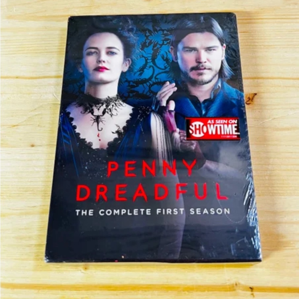PENNY DREADFUL (Complete Season 1)
DVD. New in box.